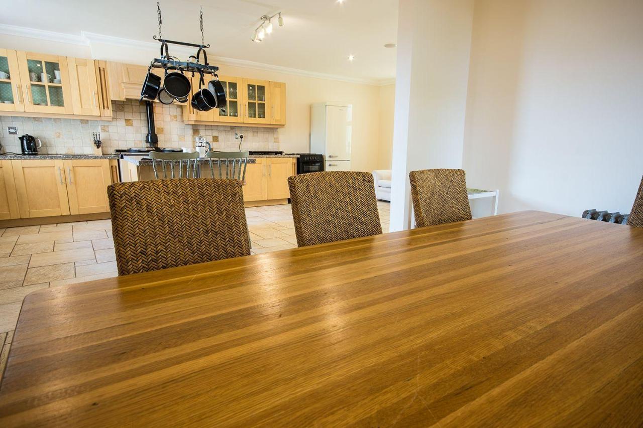 Exclusive Use Moor Grange Farm 13 Bedrooms 巴克斯顿 外观 照片