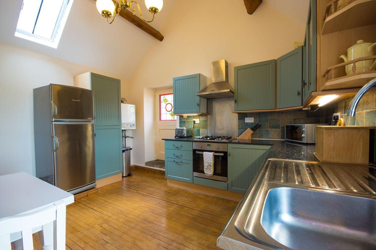 Exclusive Use Moor Grange Farm 13 Bedrooms 巴克斯顿 外观 照片